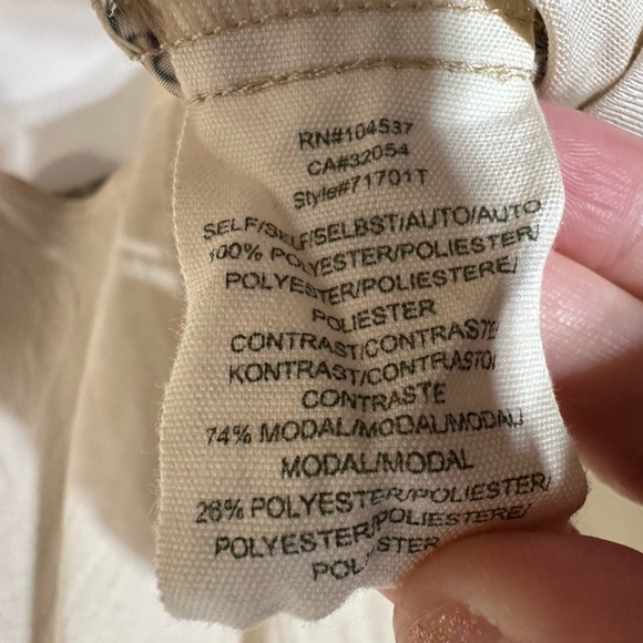 Anthropologie brand Tiny, peacock silky tee with side tie - Picture 4 of 12